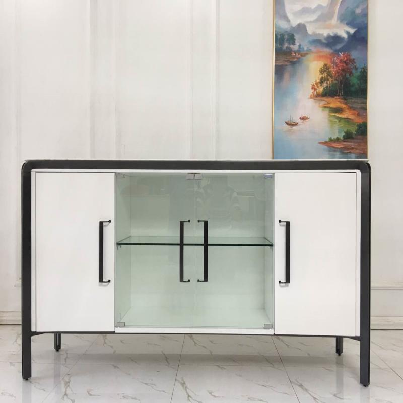 Luxurious cabinet