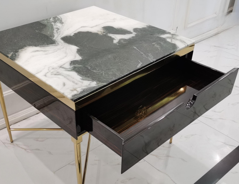 luxurious Coffee Table