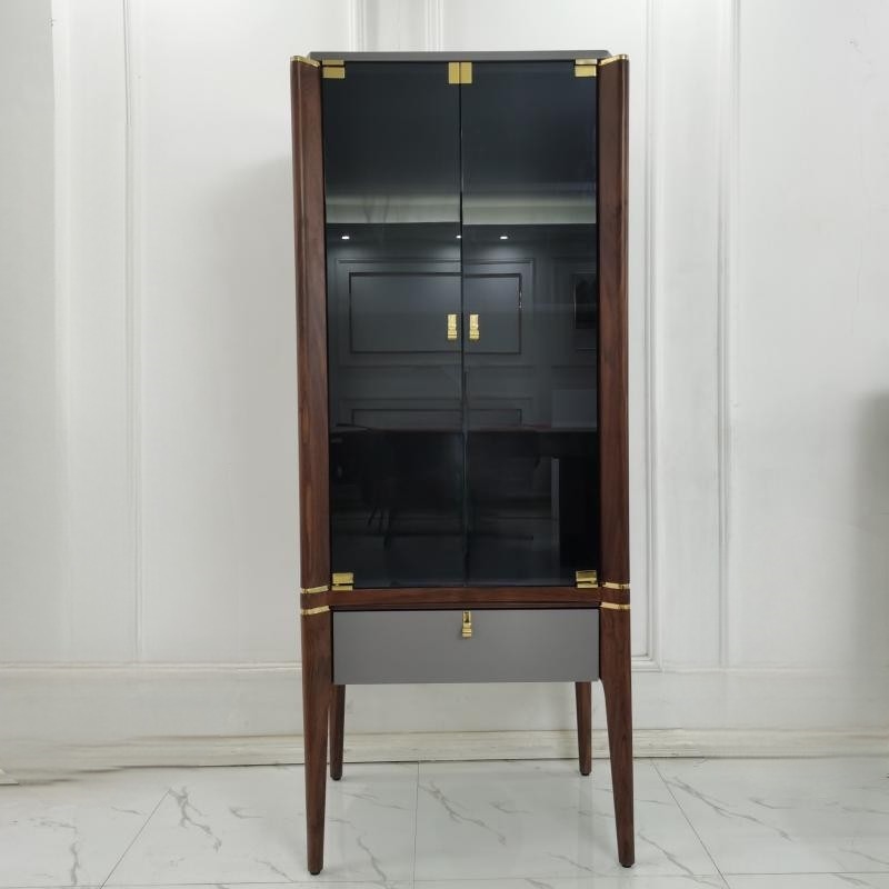 Wooden Luxurious Cabinet