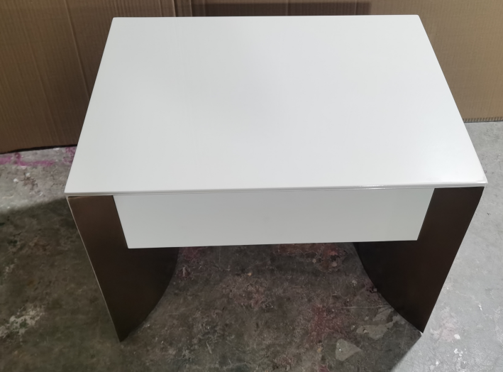 modern white Bebside table