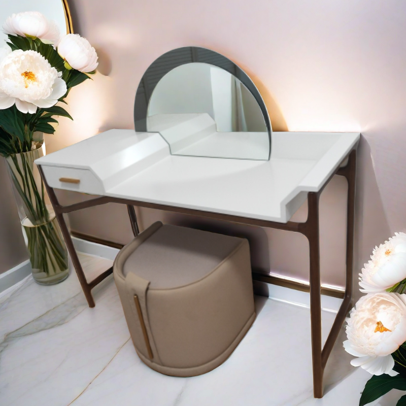 Luxurious Makeup desk