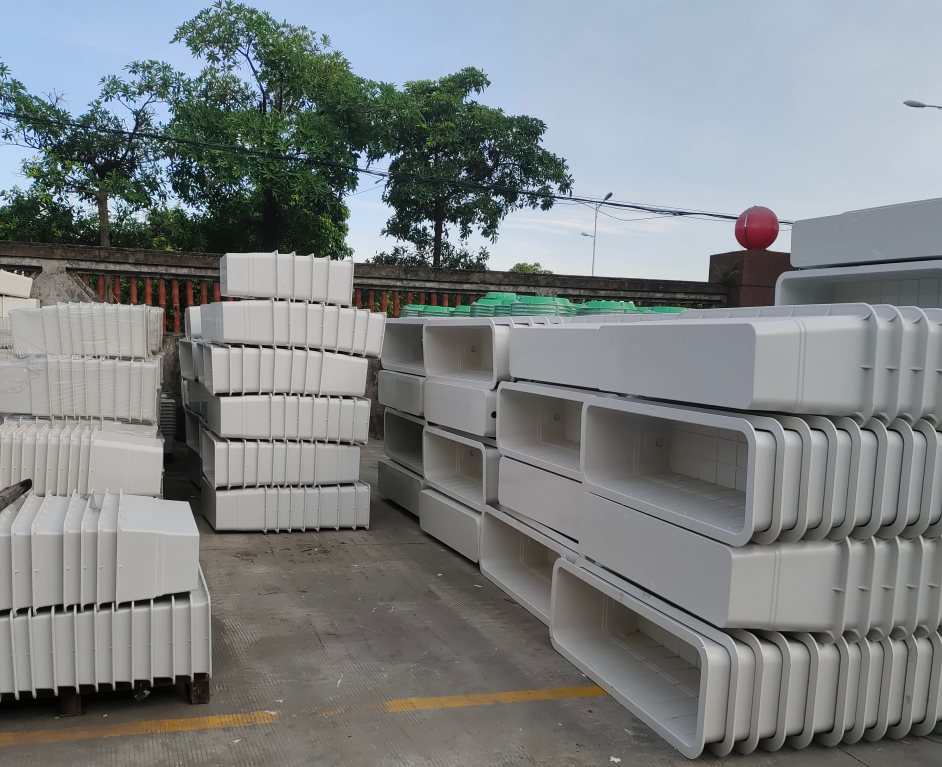 Movable Flower Boxes on Bridge Side