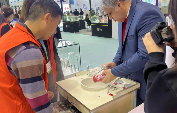 Az M&Y Dental Company sikeresen befejezte részvételét a 28. Dél-Kínai Nemzetközi Fogászati ​​Kiállításon,