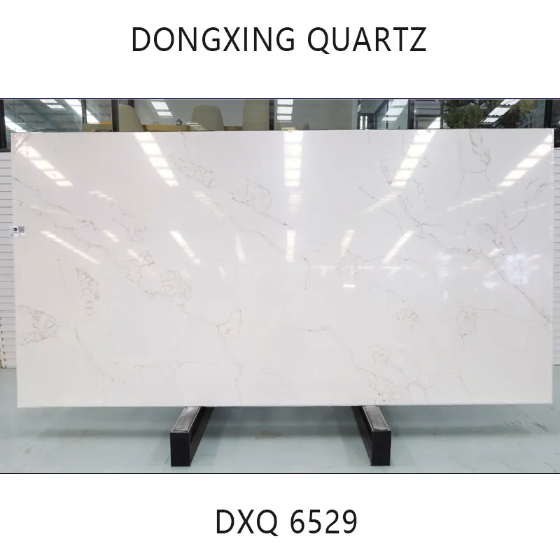Mur de quartz de cuisine artificiel à veines fines de Carrare