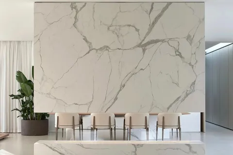 The Timeless Allure of Carrara Marble in Minimalist Interiors