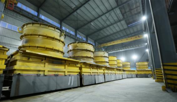 Ammonium dimolybdate powder particle