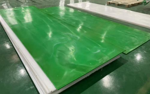 Hogyan kell tárolni a kopásálló HDPE táblát?