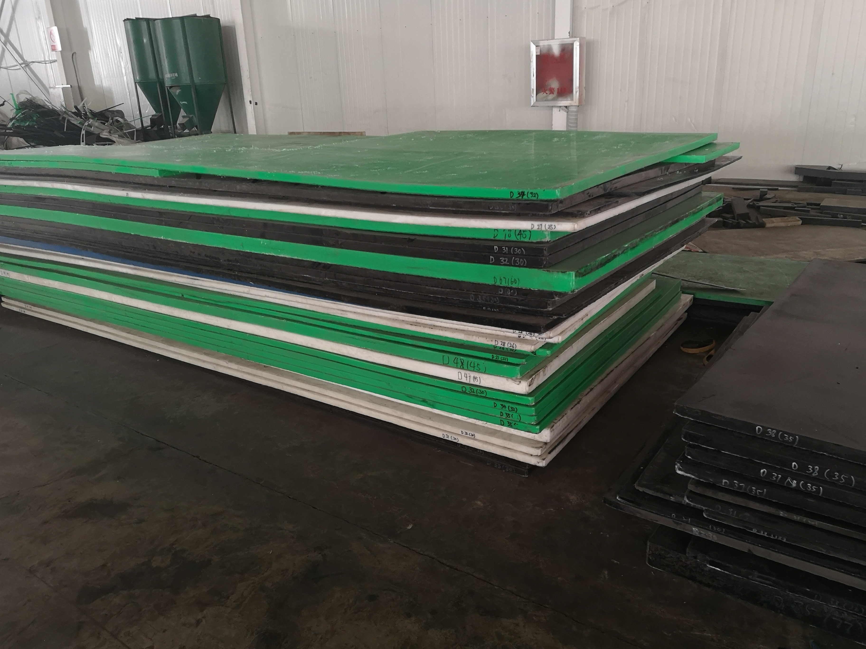 Wide application of ultra-high molecular weight polyethylene