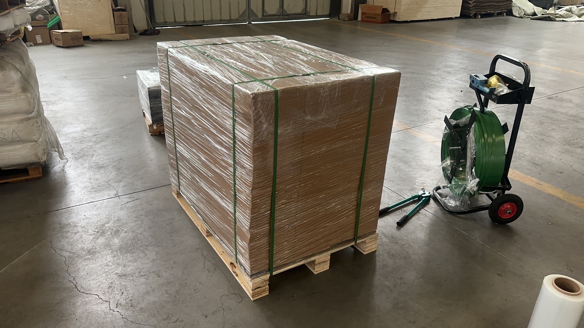 Penghantaran helaian UHMWPE