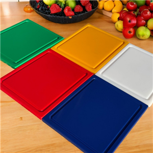 Apakah ciri-ciri UHMWPE?