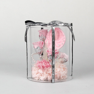 Coffret cadeau Anthurium rose préservé avec perles