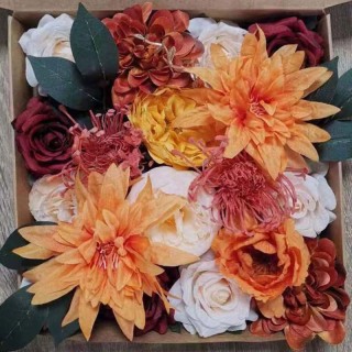 Scatola fai da te con bouquet di rose artificiali