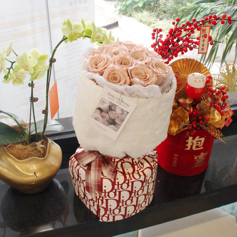 preserved flower bouquet