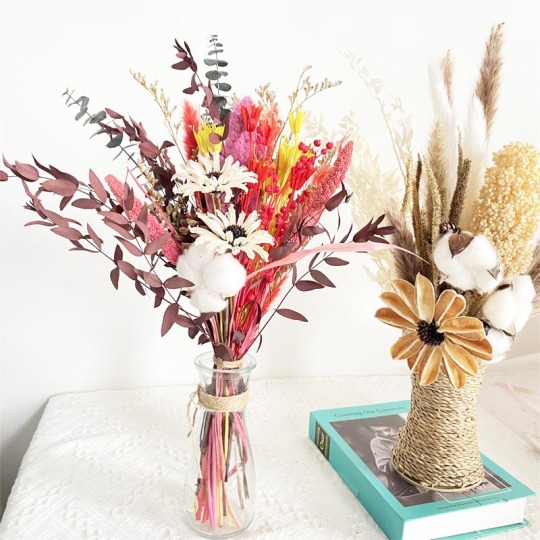 Decorazione bouquet di erba di pampa