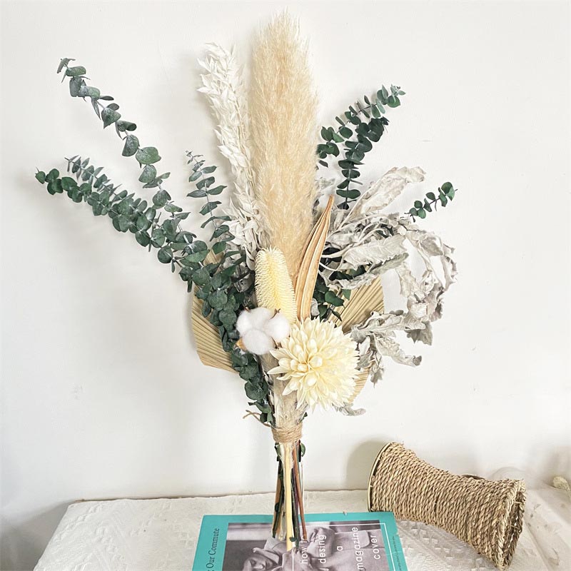 pampas grass bouquet