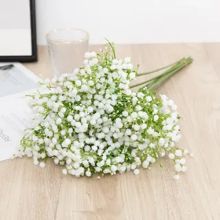 Bouquet di fiori artificiali per l'alito del bambino
