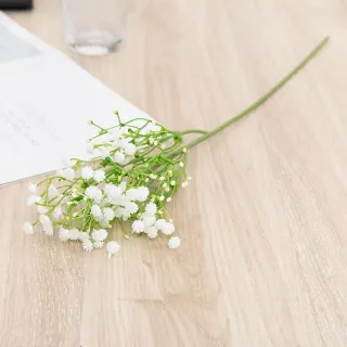 Bouquet di fiori artificiali per l'alito del bambino