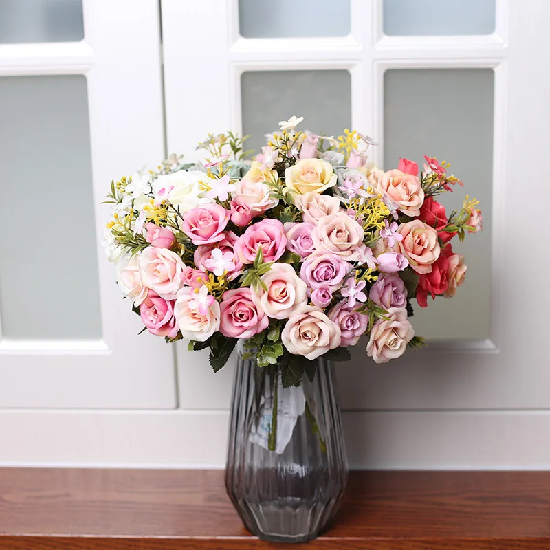 Decorazione bouquet di rose in seta