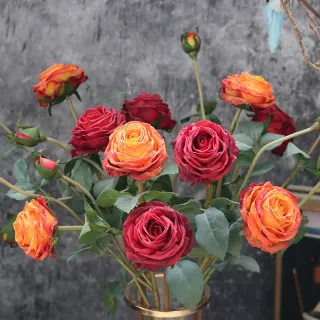 Rosa singola in seta retrò in stile nordico