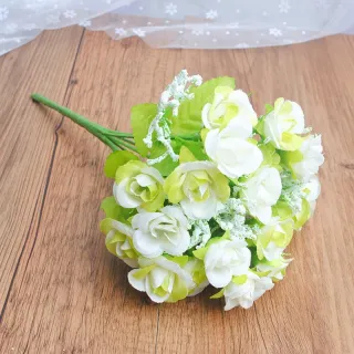 Bouquet di rose artificiali con 20 teste piccole