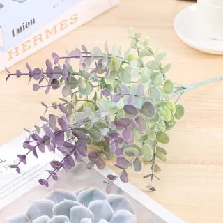Feuille d'eucalyptus artificielle en plastique