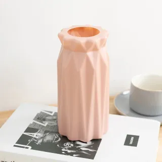 Hiasan Rumah Pasu Plastik Gaya Nordic