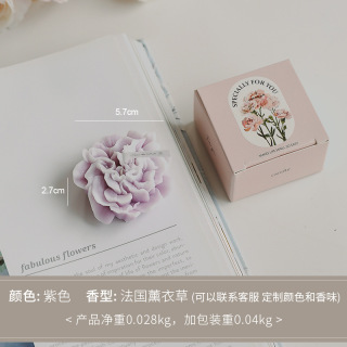 Carnation Shaped Scented Candle