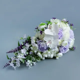 Bouquet da sposa in seta artificiale con rose