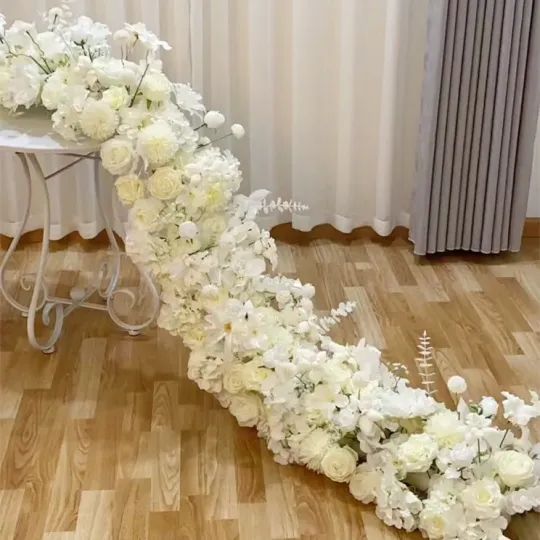 Свадебное украшение из шелкового цветочного ряда