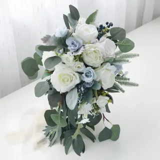 Bouquet di rose artificiali da sposa