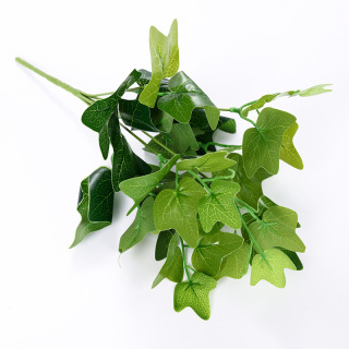 Cawangan Tiruan Daun Hijau
