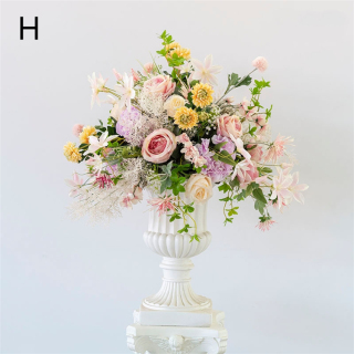 Centrotavola per matrimoni con palline di fiori artificiali di rose