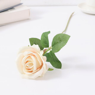 Rose simple artificielle en flanelle de 8 cm