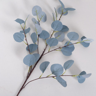 Branches artificielles de fausses feuilles d'eucalyptus