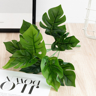 9 Forks Artificial Plastic Green Leaves