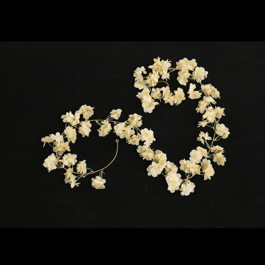 Anggur Bunga Ceri Sutera Tiruan