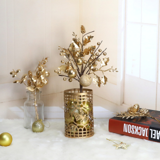 Décor de branche d'arbre en plastique doré