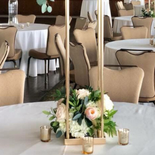 Puntelli per matrimoni Supporto per fiori geometrico in metallo dorato