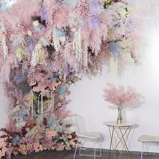 चीड़ की शाखाएँ वेडिंग कृत्रिम रेशम फूल की दीवार