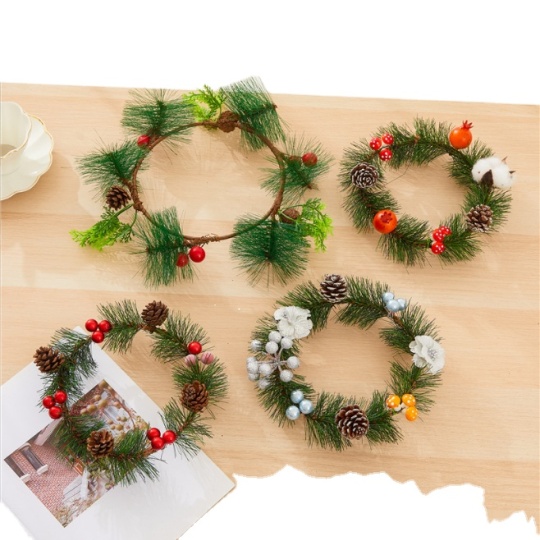 क्रिसमस नकली पाइन शाखा पुष्पांजलि सजावट