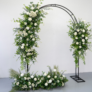 Decorazione ad arco di rosa bianca per piante artificiali