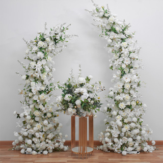 Arco di sfondo fiore artificiale per la decorazione di nozze