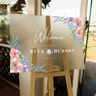 Акриловий прозорий вітальний знак