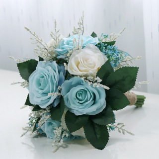 Bouquet da sposa colorato con fiori di rosa artificiale