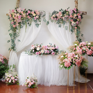 Fiori artificiali di rosa di seta velo per la decorazione di nozze
