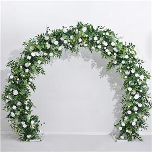 Arco di fiori artificiali per la decorazione della fila di nozze