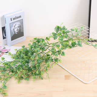 Decorazione di piante verdi in plastica di simulazione