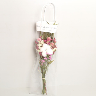 Bouquet di fiori di margherita naturale di fiori di rosa essiccati