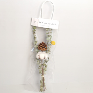 Bouquet di fiori di margherita naturale di fiori di rosa essiccati