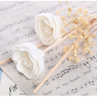 Fleur en bois séchée